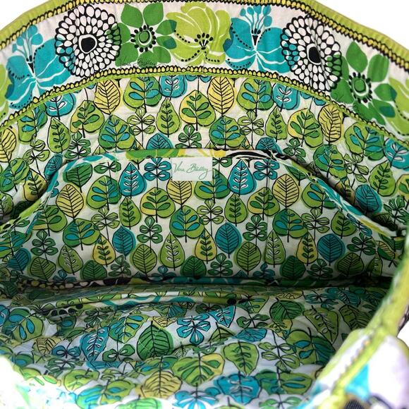 Vera Bradley Magnetic Closure Tote in Totes Limes Up Short handle large tote - Picture 5 of 5
